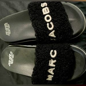 Marc Jacobs Terry slides